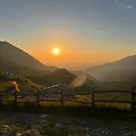 Rifugio Fontana Mura Kamp alanı Coazze